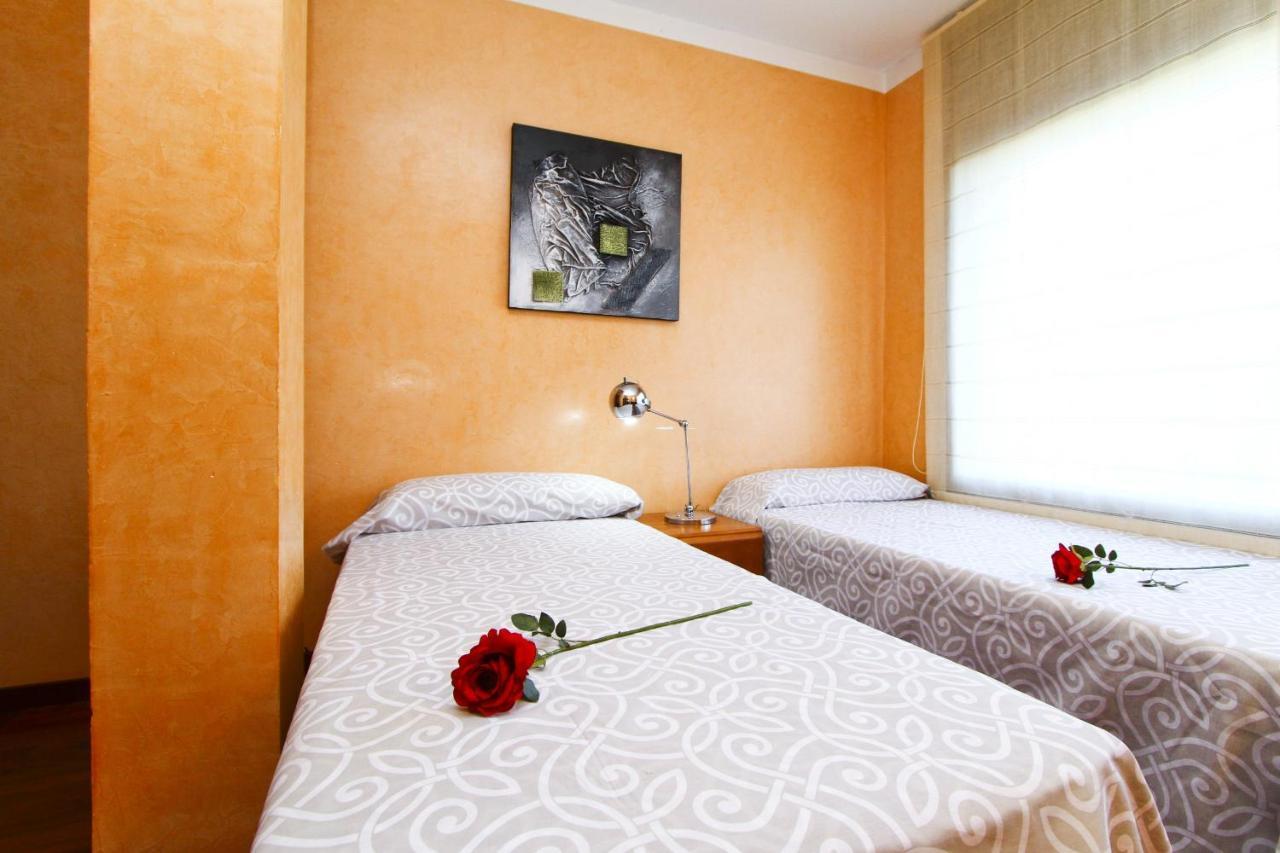 New Play Lake Villa Salou Luaran gambar