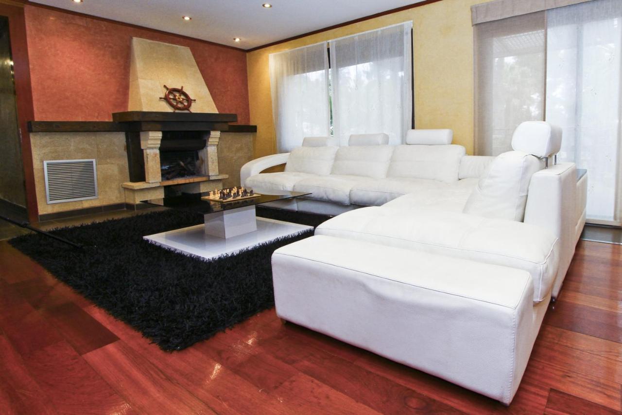 New Play Lake Villa Salou Luaran gambar