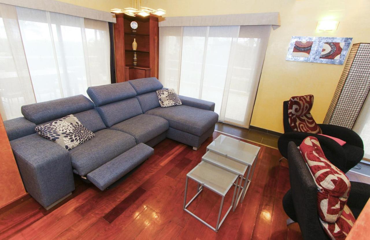 New Play Lake Villa Salou Luaran gambar