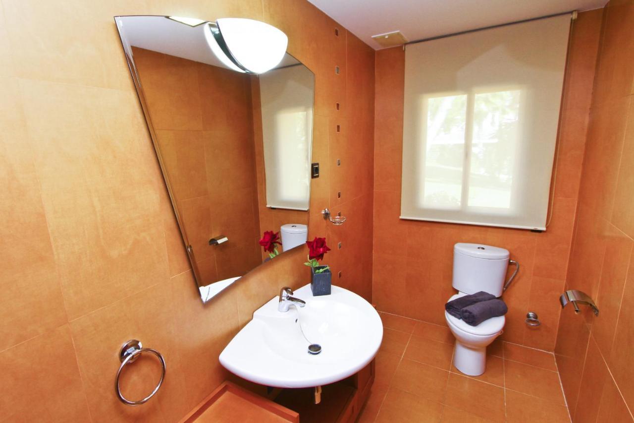 New Play Lake Villa Salou Luaran gambar